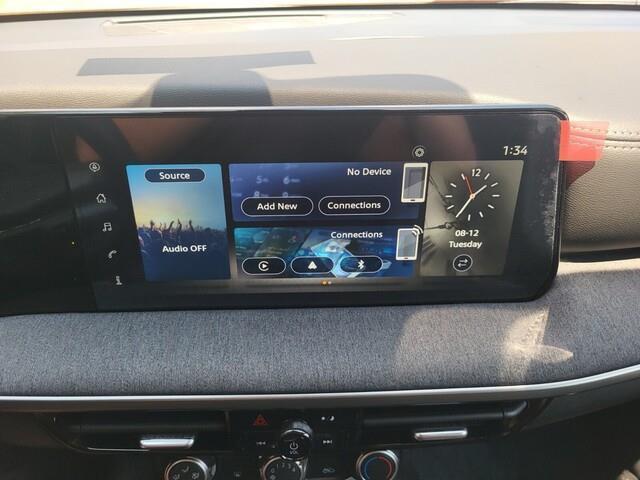 new 2025 Nissan Kicks car, priced at $22,604