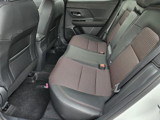 new 2025 Nissan Kicks car, priced at $29,568