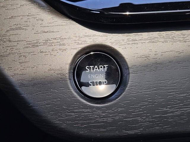 new 2025 Nissan Murano car, priced at $40,002