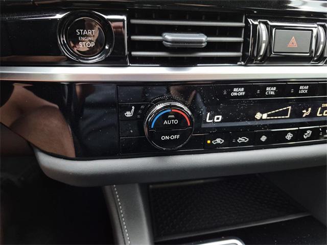 new 2025 Nissan Pathfinder car, priced at $34,880