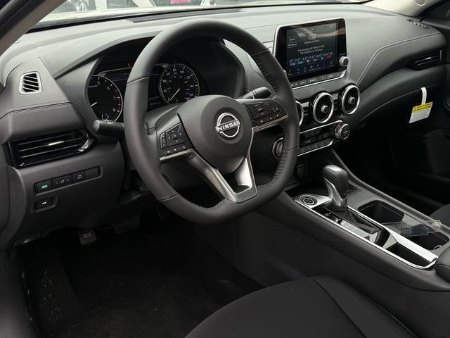 new 2025 Nissan Sentra car, priced at $21,254