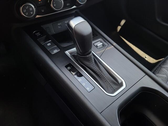 new 2025 Nissan Kicks car, priced at $22,956