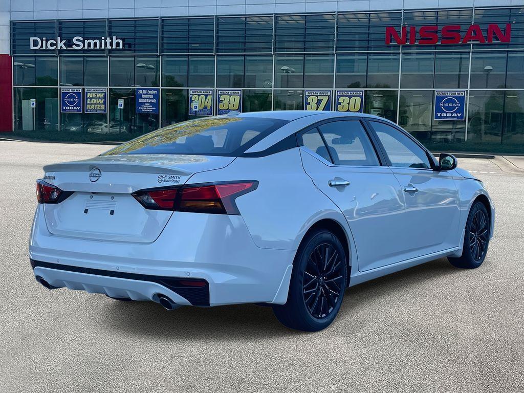 new 2025 Nissan Altima car, priced at $31,110
