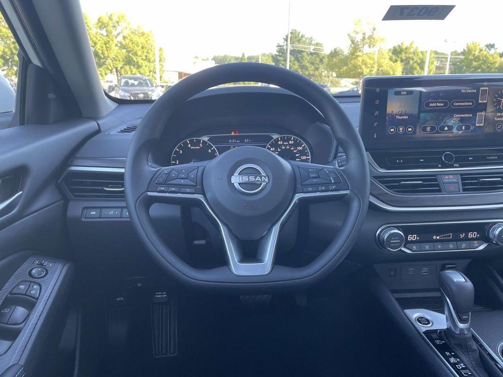new 2025 Nissan Altima car, priced at $31,110