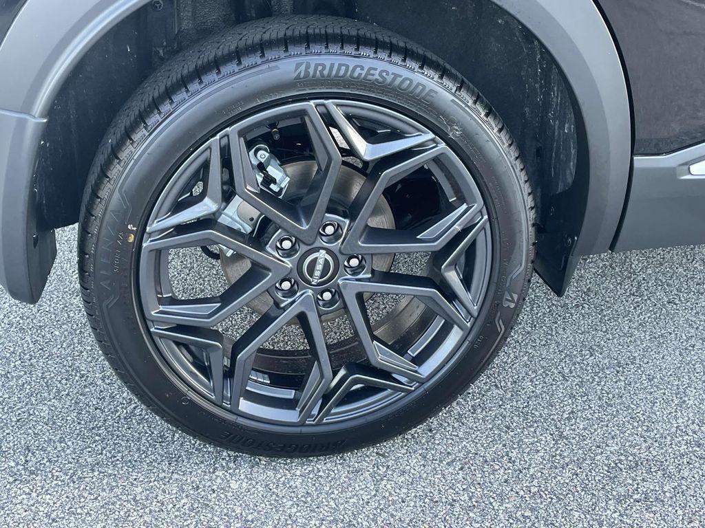 new 2026 Nissan Kicks car, priced at $29,670
