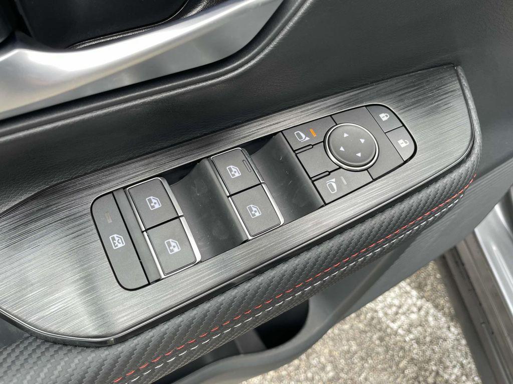 new 2025 Nissan Kicks car, priced at $31,470