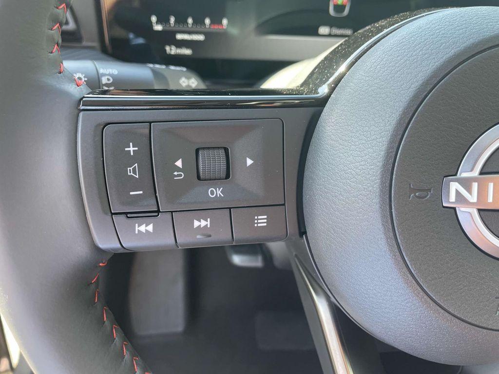 new 2025 Nissan Kicks car, priced at $28,450