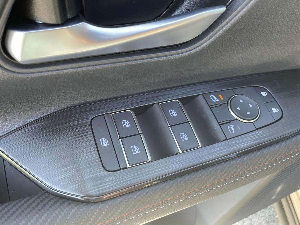 new 2025 Nissan Kicks car, priced at $28,450