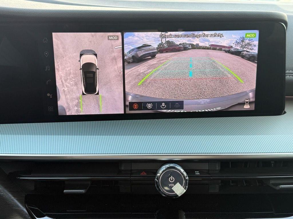 new 2025 Nissan Murano car, priced at $47,917