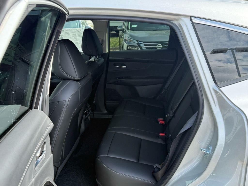 new 2025 Nissan Murano car, priced at $47,917