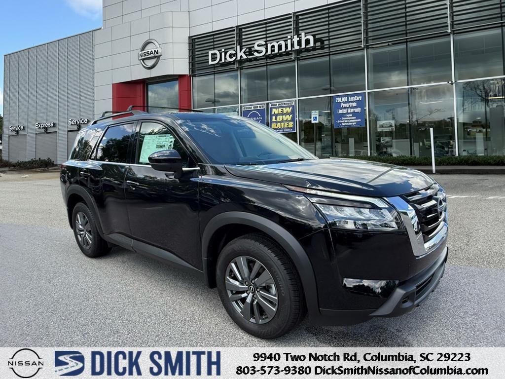 new 2025 Nissan Pathfinder car, priced at $41,775