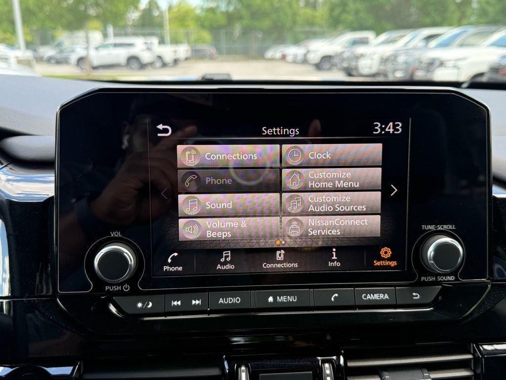 new 2025 Nissan Pathfinder car, priced at $41,775