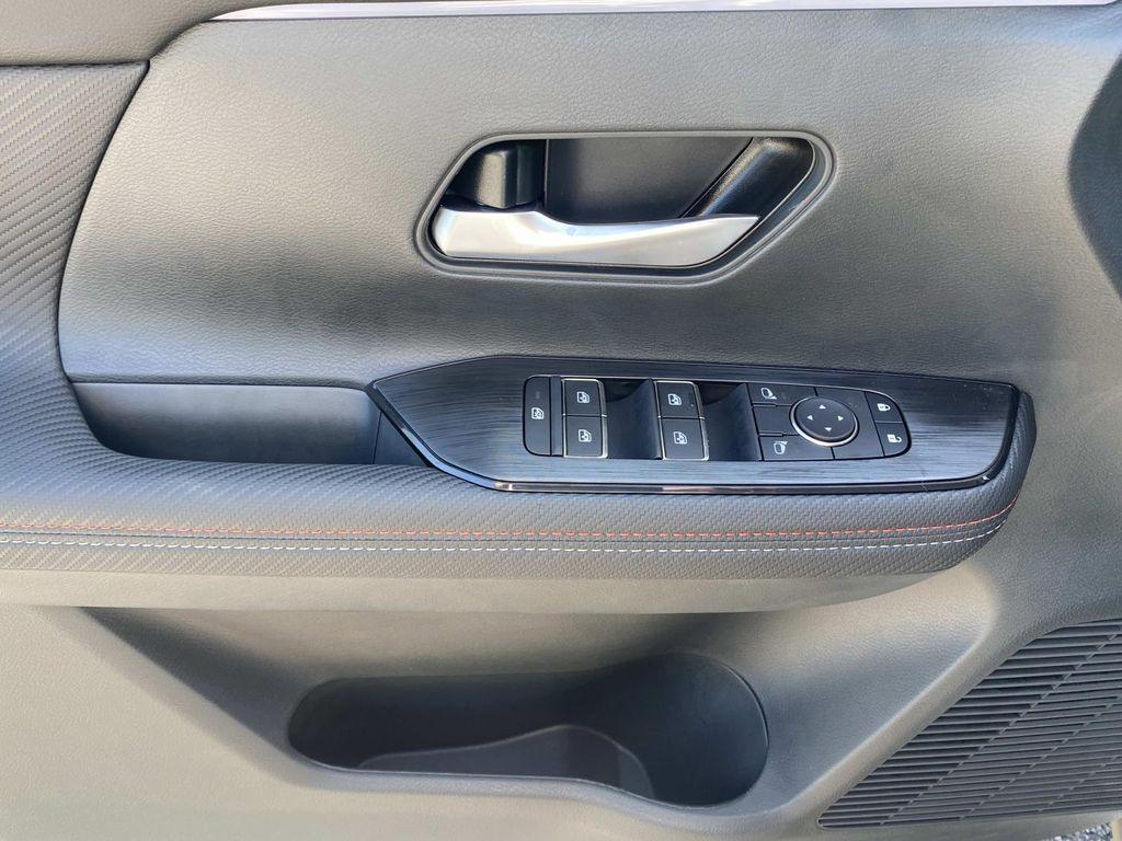 new 2025 Nissan Kicks car, priced at $28,900