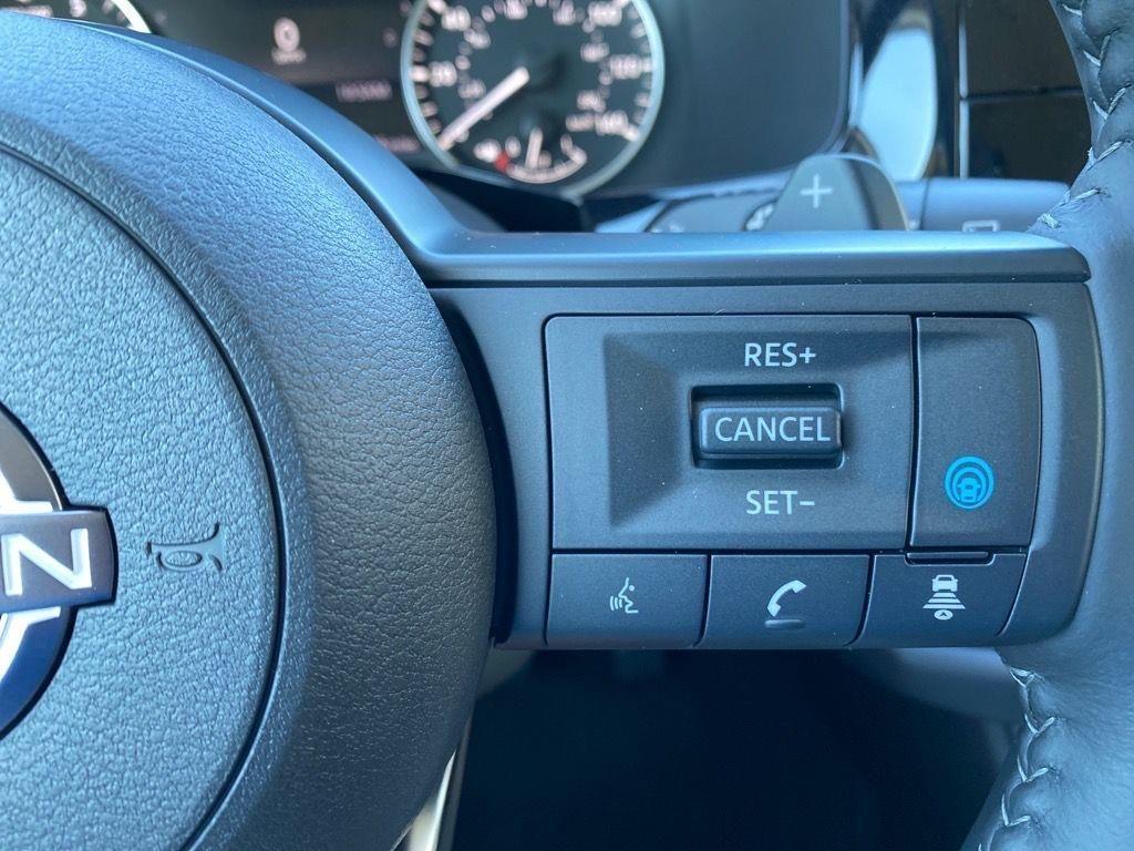 new 2025 Nissan Pathfinder car, priced at $41,583