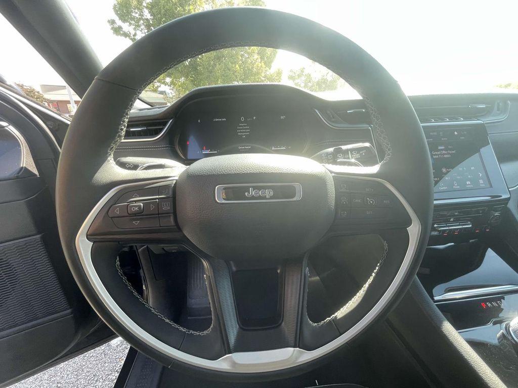 used 2024 Jeep Grand Cherokee L car, priced at $33,305