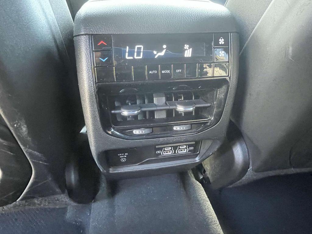 used 2024 Jeep Grand Cherokee L car, priced at $33,305