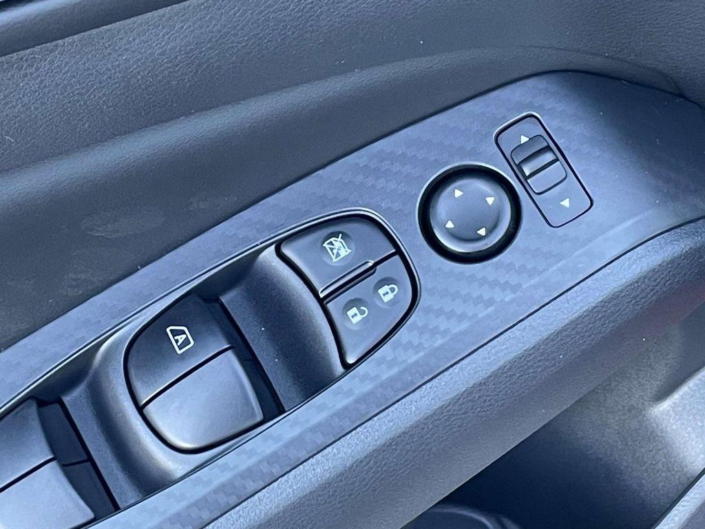 new 2025 Nissan Altima car, priced at $29,915