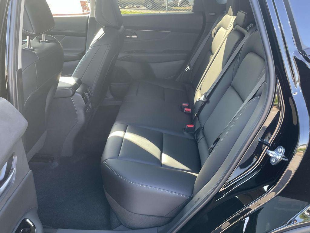 new 2025 Nissan Murano car, priced at $43,895