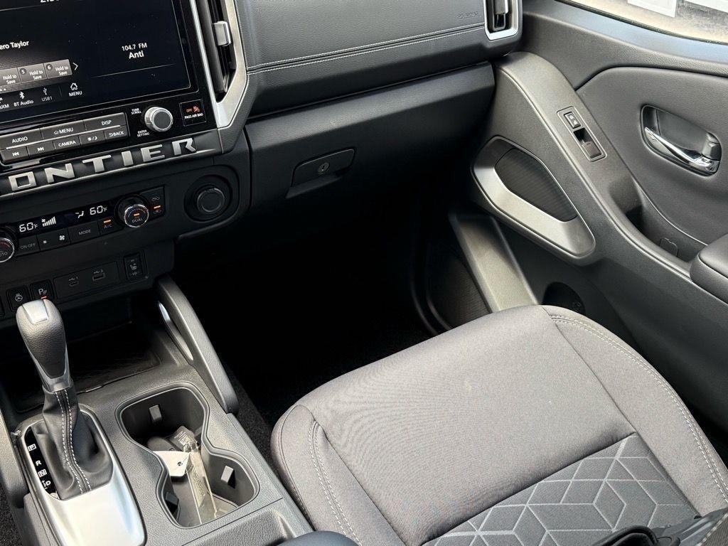 new 2025 Nissan Frontier car, priced at $39,925