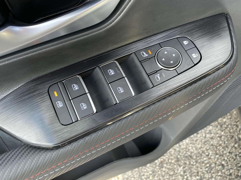 new 2025 Nissan Kicks car, priced at $31,930