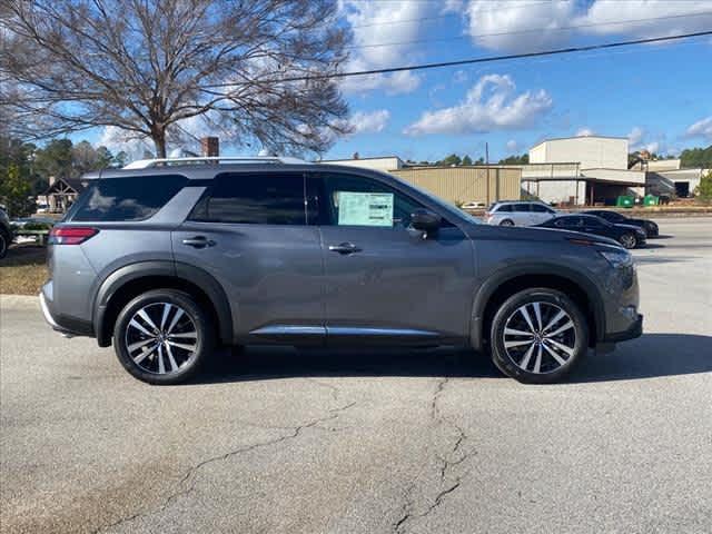 new 2025 Nissan Pathfinder car, priced at $50,847