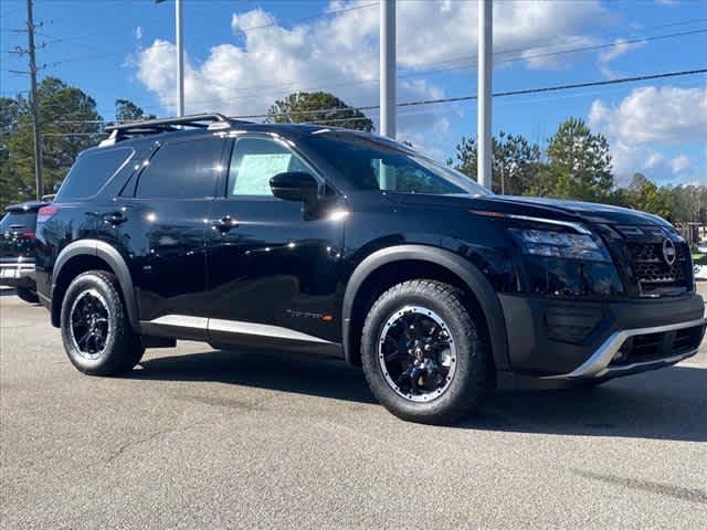 new 2025 Nissan Pathfinder car, priced at $44,236