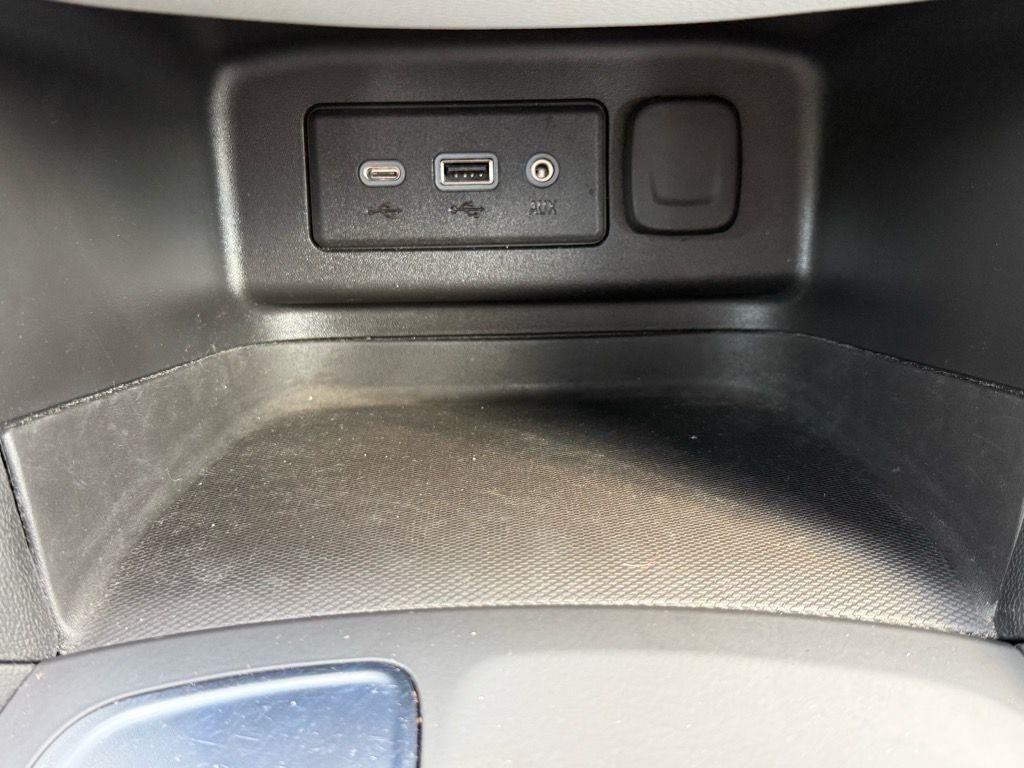 used 2023 Chevrolet Equinox car, priced at $23,525