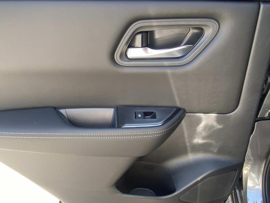 new 2025 Nissan Rogue car, priced at $33,385