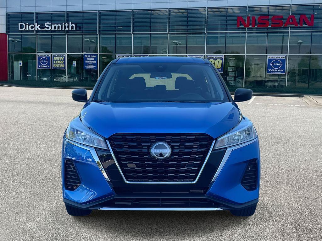 new 2025 Nissan Kicks Play car, priced at $23,255