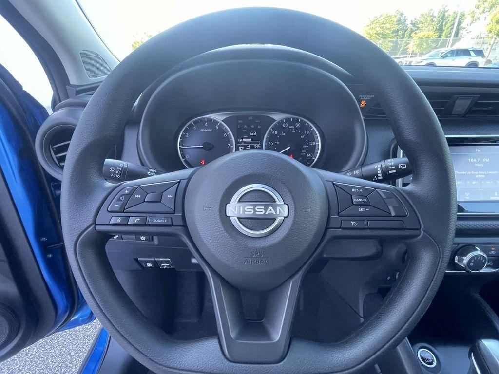 new 2025 Nissan Kicks Play car, priced at $23,255