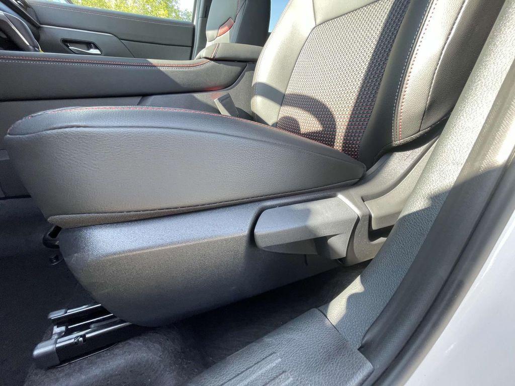 new 2025 Nissan Kicks car, priced at $30,495