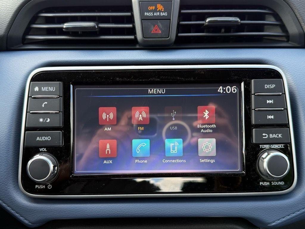 new 2025 Nissan Versa car, priced at $22,492