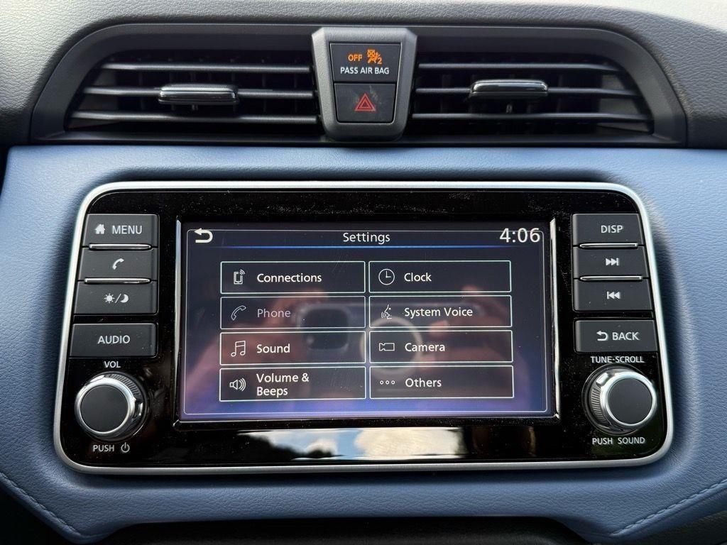 new 2025 Nissan Versa car, priced at $22,492