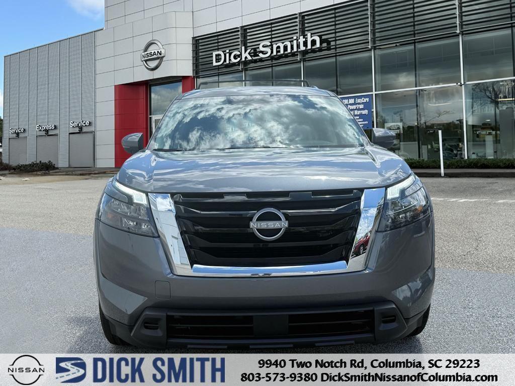 new 2025 Nissan Pathfinder car, priced at $43,556