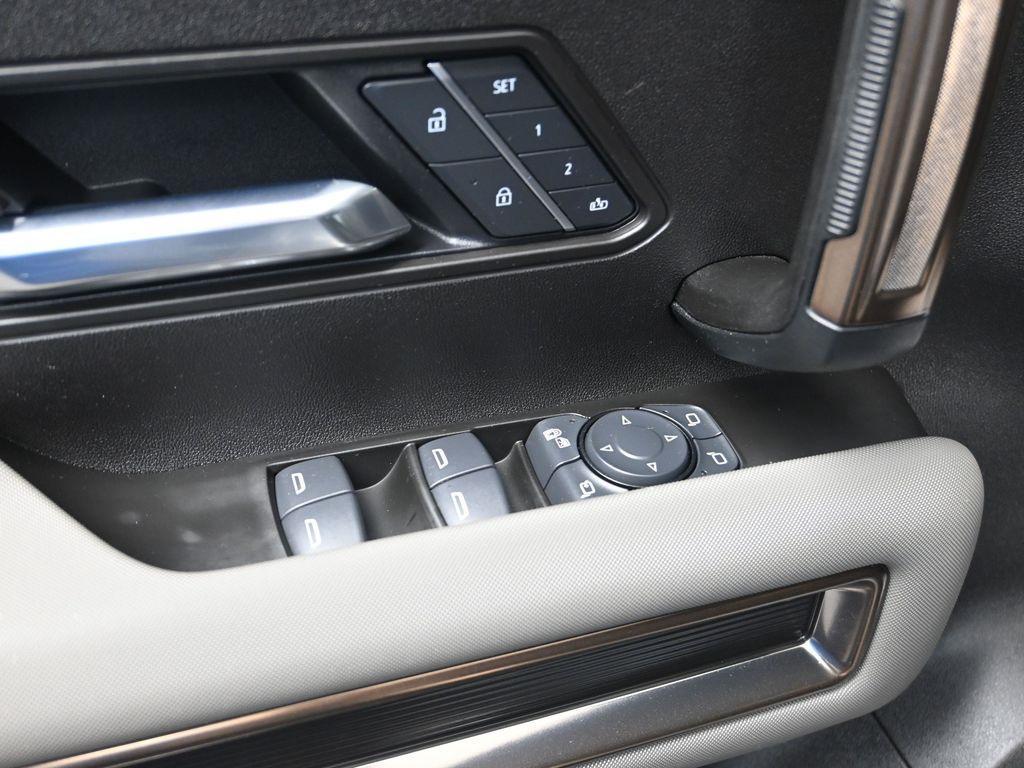 used 2025 GMC HUMMER EV Pickup car, priced at $83,000