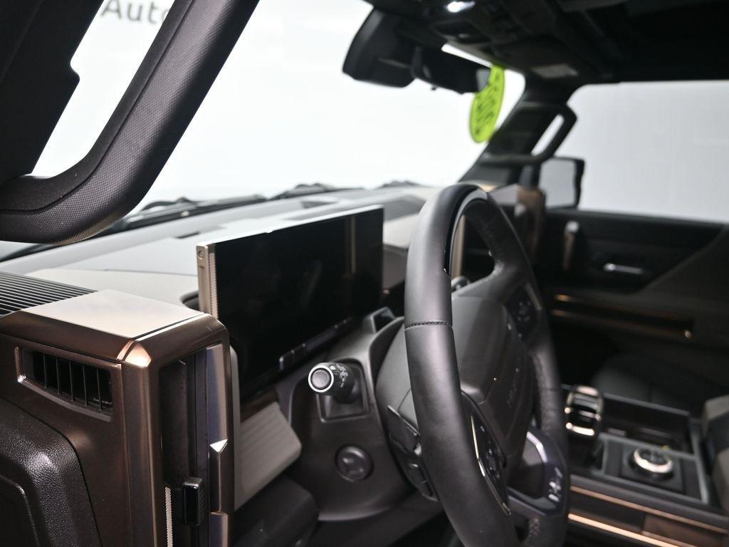 used 2025 GMC HUMMER EV Pickup car, priced at $83,000