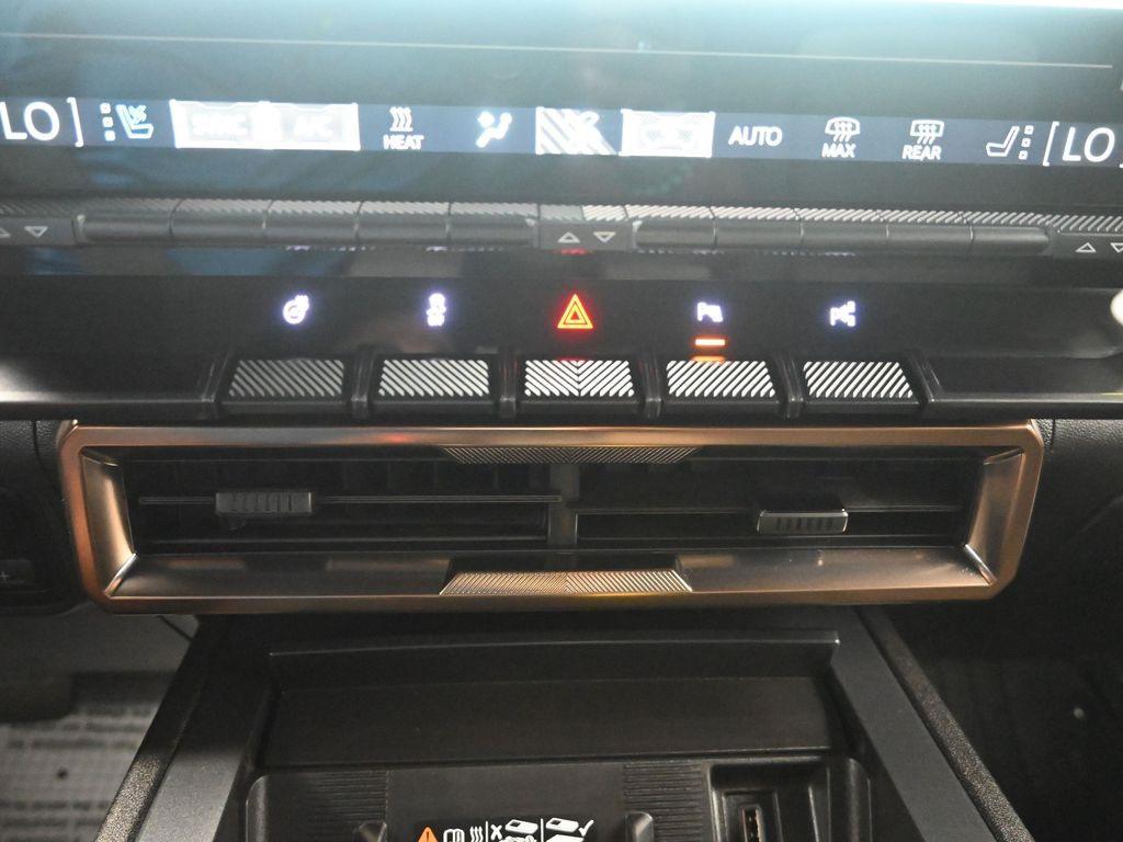 used 2025 GMC HUMMER EV Pickup car, priced at $83,000