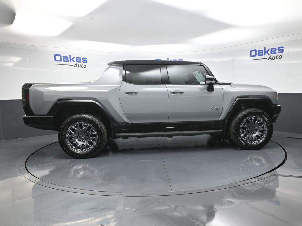 used 2025 GMC HUMMER EV Pickup car, priced at $83,000