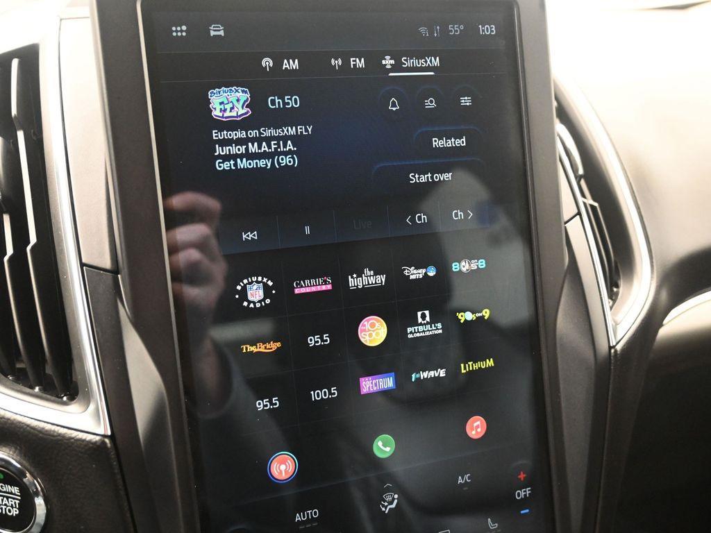 used 2024 Ford Edge car, priced at $28,000