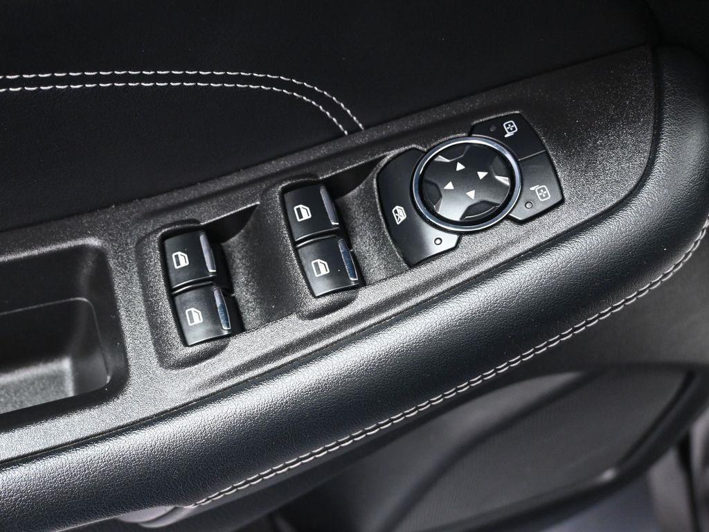 used 2024 Ford Edge car, priced at $28,000