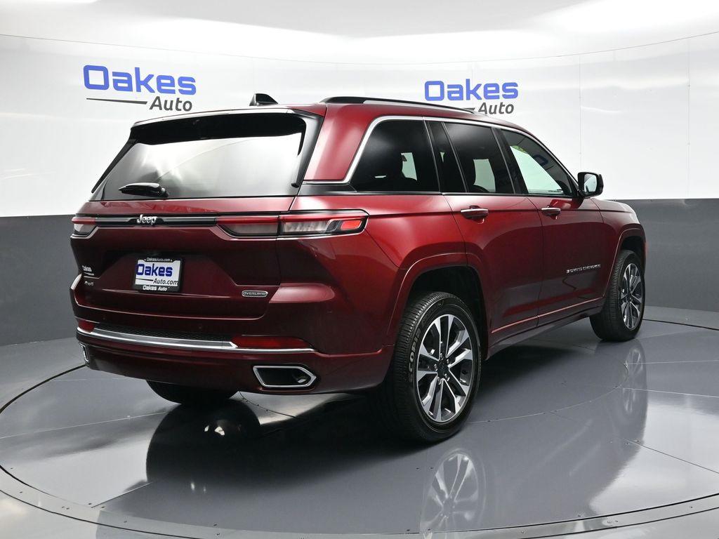 used 2023 Jeep Grand Cherokee car, priced at $39,000