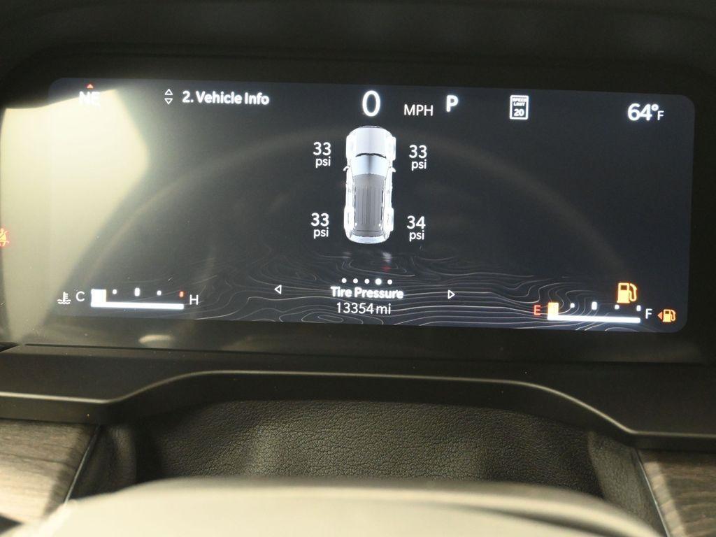 used 2023 Jeep Grand Cherokee car, priced at $39,000