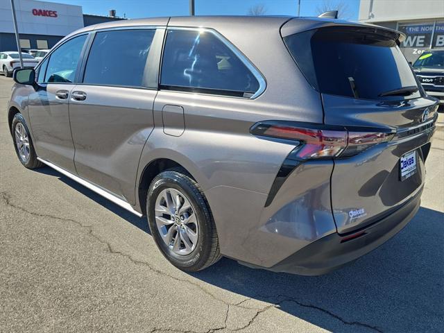 used 2023 Toyota Sienna car, priced at $33,500