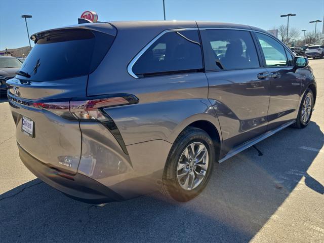 used 2023 Toyota Sienna car, priced at $33,500