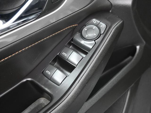 used 2020 Chevrolet Traverse car, priced at $18,500