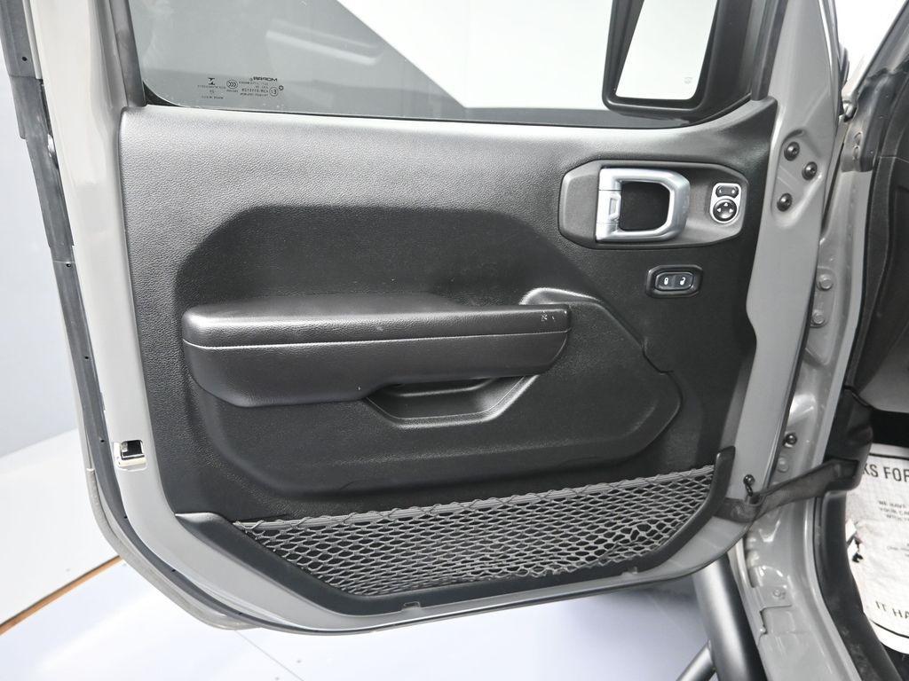 used 2020 Jeep Wrangler Unlimited car, priced at $28,500