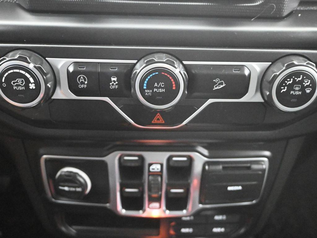 used 2020 Jeep Wrangler Unlimited car, priced at $28,500