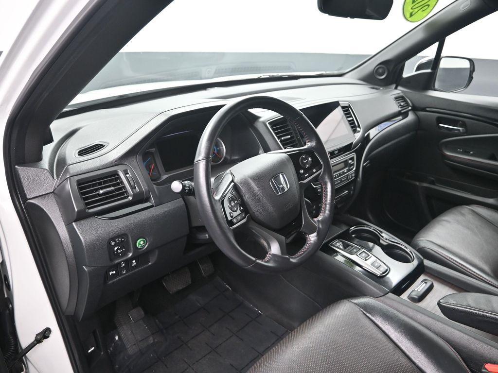 used 2022 Honda Pilot car, priced at $31,500