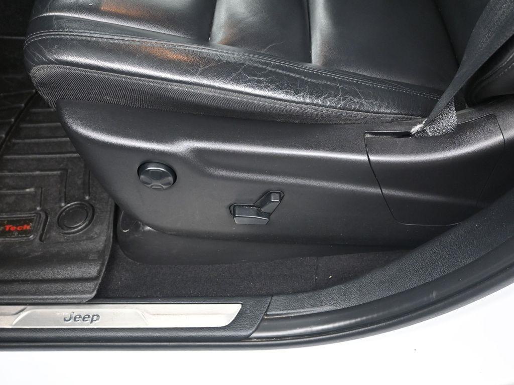 used 2020 Jeep Grand Cherokee car, priced at $20,000