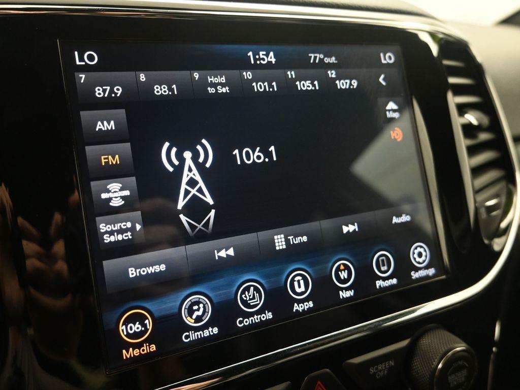 used 2020 Jeep Grand Cherokee car, priced at $20,000